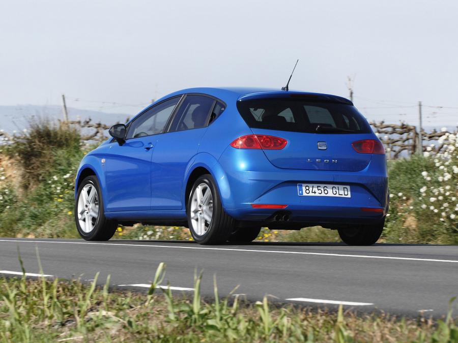  Seat Leon 2009 года  (фото 86 из 104)